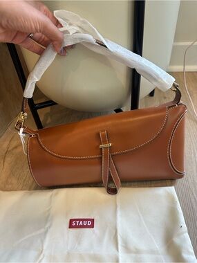 STAUD Sofya shoulder bag